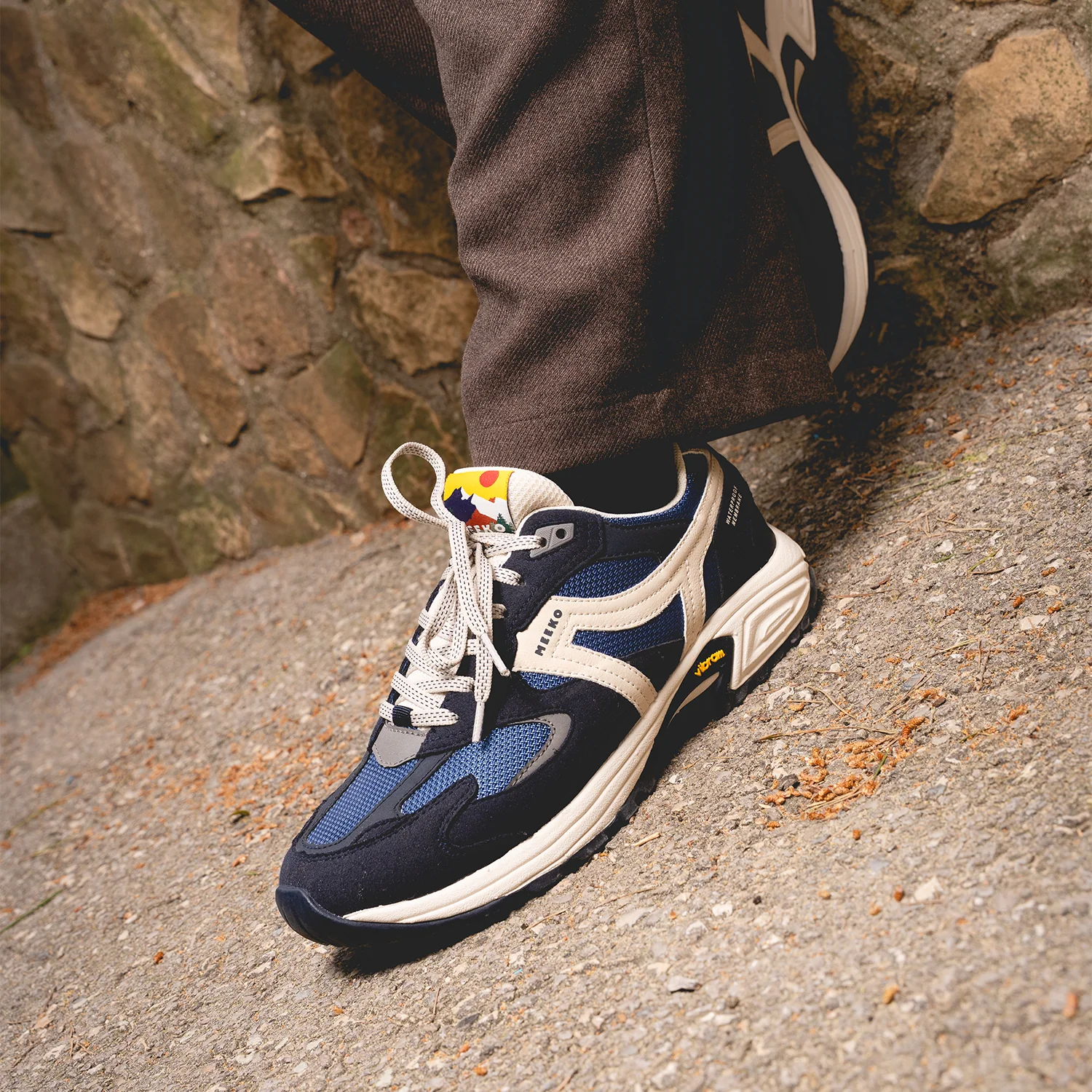CAPRA - NAVY - BASKETS TECHNIQUES ET DURABLES - Image 5